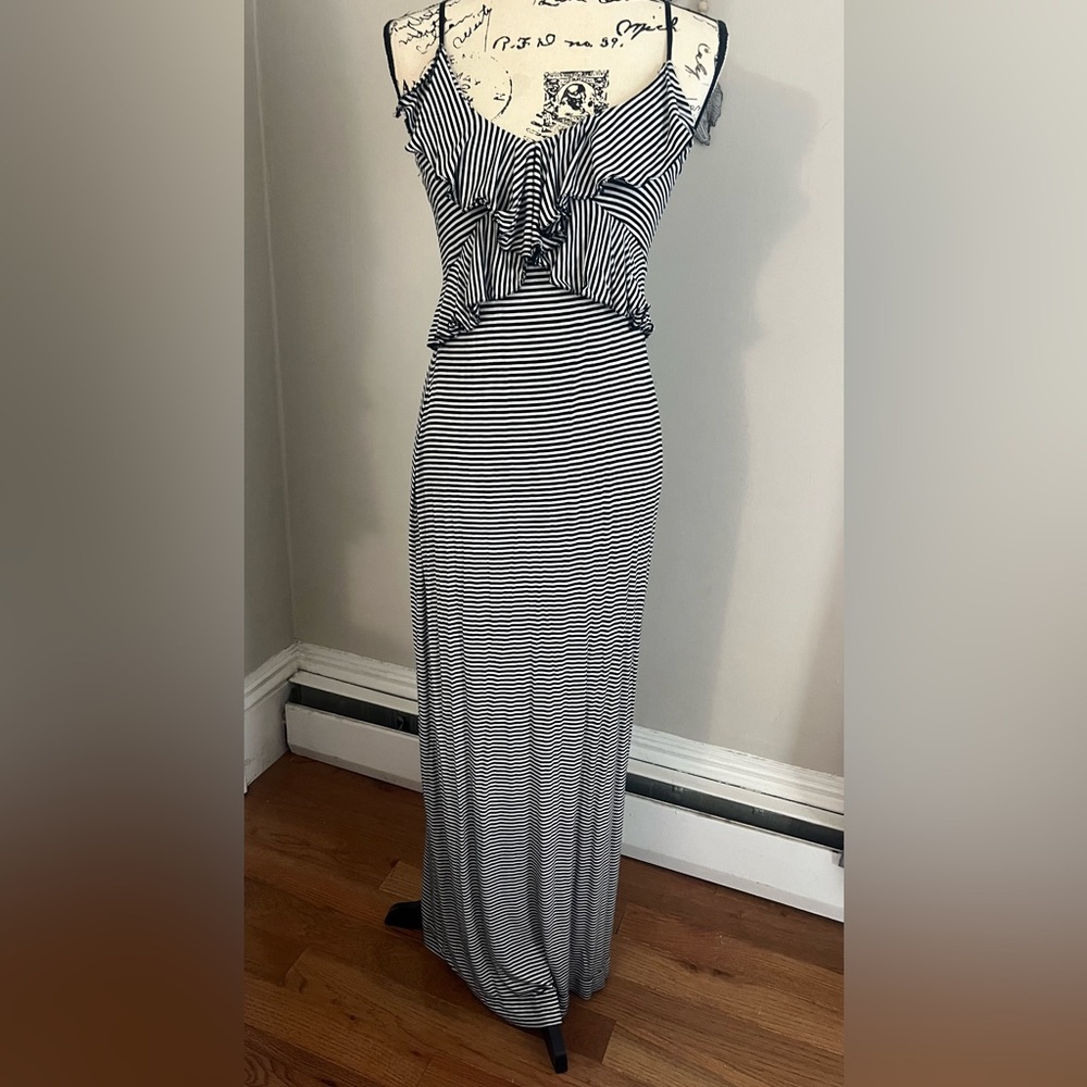 Max Studio Black and White Striped Maxi Dress